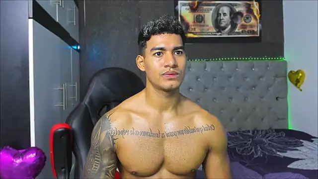 luigi hot  online show from July 23, 4:36 pm