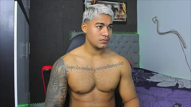 luigi hot  online show from February 5, 4:14 pm