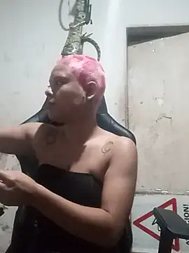 Snapshot of LA_SRA_M_ chatting on February 25, 10:09 pm LA SRA M online show from February 25, 10:09 pm