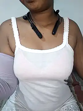 Snapshot of Ashugril_hot chatting on October 8, 9:33 am Ashugril hot online show from October 8, 9:33 am