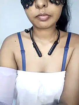 Snapshot of Ashugril_hot chatting on November 8, 2:53 pm Ashugril hot online show from November 8, 2:53 pm