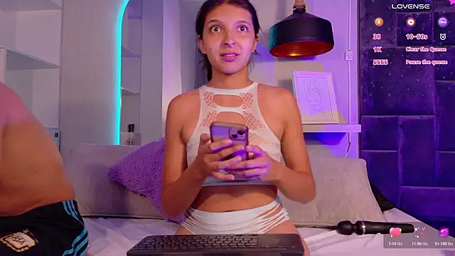 sheylawood online show from March 3, 11:56 pm