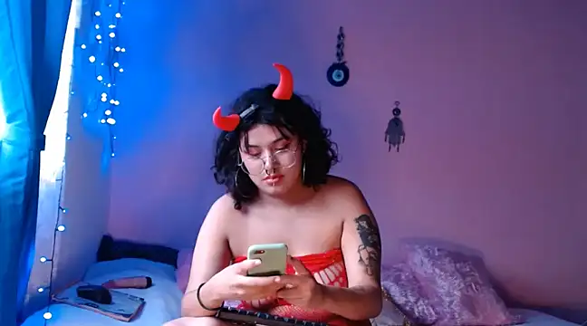 Snapshot of Maddy_Jhonsson chatting on February 26, 10:26 pm Maddy Jhonsson online show from February 26, 10:26 pm