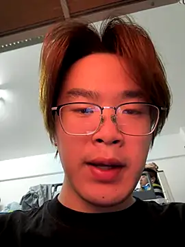 Snapshot of Anson0722 chatting on November 23, 3:33 pm Anson0722 online show from November 23, 3:33 pm