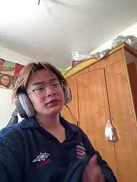 Anson0722 online show from February 26, 7:08 am