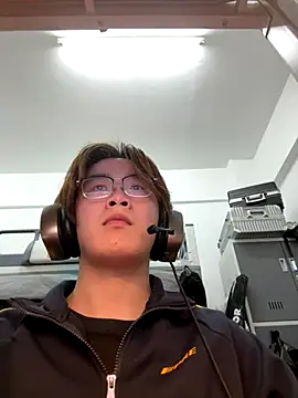 Snapshot of Anson0722 chatting on December 2, 7:10 am Anson0722 online show from December 2, 7:10 am