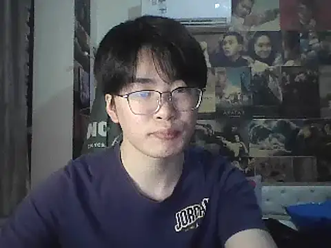 Snapshot of Anson0722 chatting on March 13, 1:29 pm Anson0722 online show from March 13, 1:29 pm