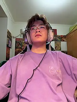 Anson0722 online show from April 12, 12:08 pm