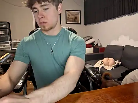 Snapshot of JCstrings chatting on March 18, 3:56 am JCstrings online show from March 18, 3:56 am