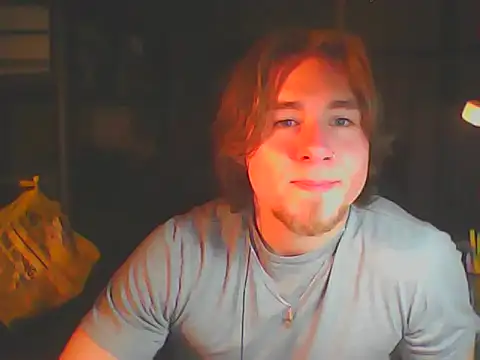 Snapshot of JCstrings chatting on January 15, 6:28 am JCstrings online show from January 15, 6:28 am