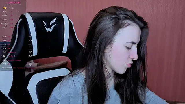 reaiss online show from March 8, 3:21 am