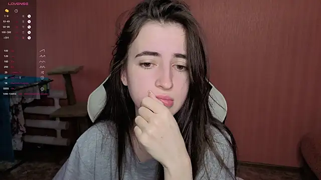 Snapshot of reaiss chatting on December 2, 4:03 am reaiss online show from December 2, 4:03 am