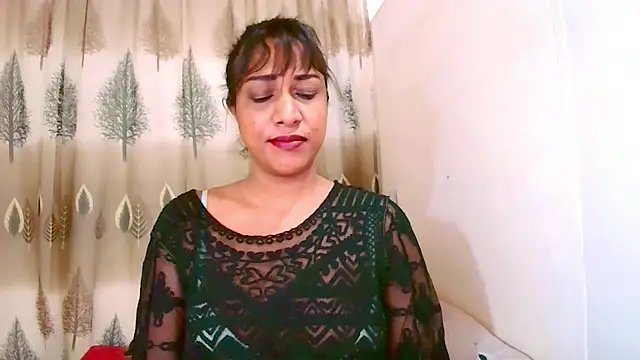 Snapshot of Indian_Erotic69 chatting on June 15, 5:18 am Indian Erotic69 online show from June 15, 5:18 am