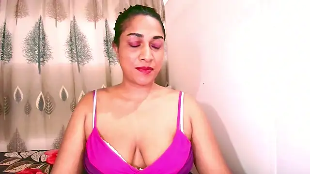 Indian Erotic69 online show from May 14, 8:11 am