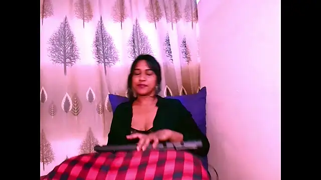 Snapshot of Indian_Erotic69 chatting on March 20, 11:49 am Indian Erotic69 online show from March 20, 11:49 am