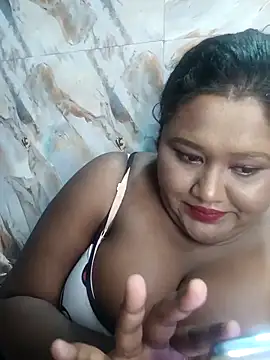 Snapshot of horny_diana chatting on February 1, 5:55 pm horny diana online show from February 1, 5:55 pm