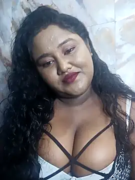 Snapshot of horny_diana chatting on October 12, 6:20 pm horny diana online show from October 12, 6:20 pm