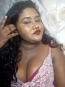 Snapshot of horny_diana chatting on October 13, 6:20 pm horny diana online show from October 13, 6:20 pm