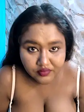 horny diana online show from April 23, 5:25 pm