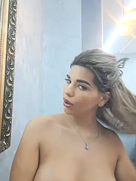 Bella Posh online show from December 2, 6:15 am