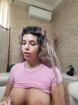 Bella Posh online show from March 5, 7:49 am