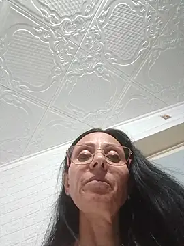 Snapshot of Ramona870 chatting on October 24, 10:42 pm Ramona870 online show from October 24, 10:42 pm