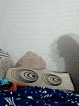 Snapshot of Ramona870 chatting on October 23, 9:41 am Ramona870 online show from October 23, 9:41 am