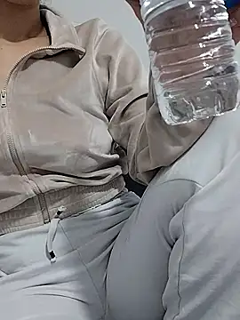 BUSE8821 online show from October 16, 9:56 pm