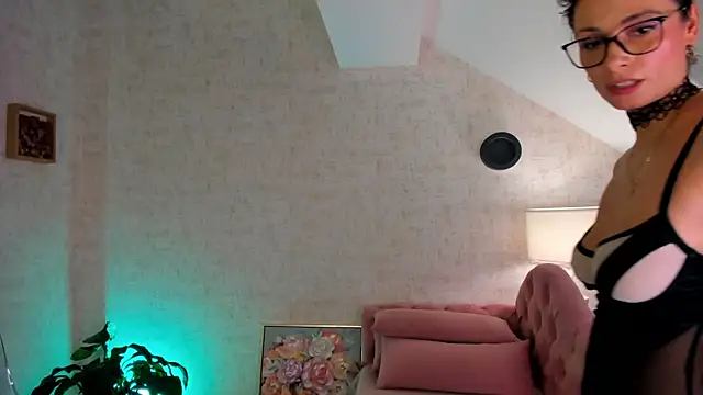 Kaya Sins online show from January 7, 5:12 am