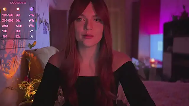 CherryRed Girl online show from February 18, 8:49 pm