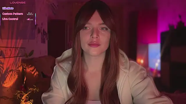 CherryRed Girl online show from February 21, 8:44 pm