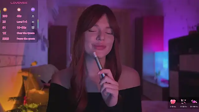 CherryRed Girl online show from March 23, 10:31 pm