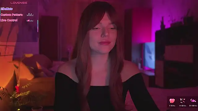 CherryRed Girl online show from April 14, 8:58 pm