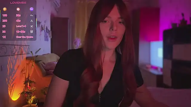 CherryRed Girl online show from February 11, 8:31 pm