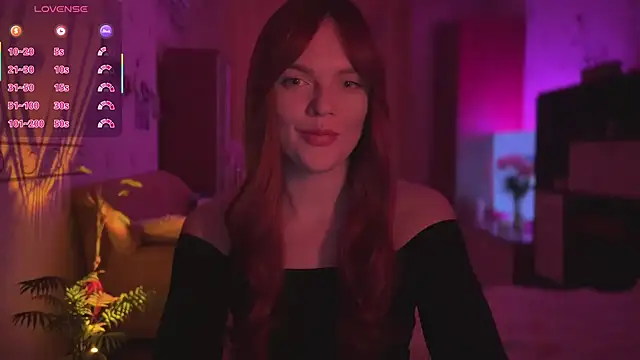 Snapshot of CherryRed_Girl chatting on May 26, 9:57 pm CherryRed Girl online show from May 26, 9:57 pm
