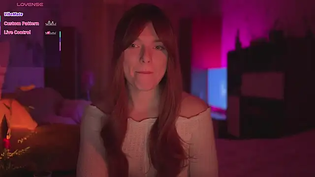 CherryRed Girl online show from April 9, 8:59 pm