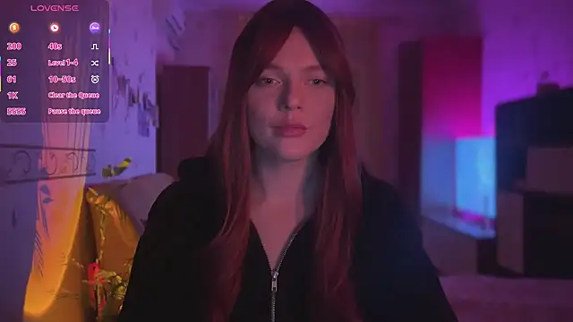 CherryRed Girl online show from March 13, 9:31 pm