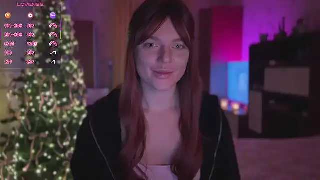 CherryRed Girl online show from December 20, 4:43 pm