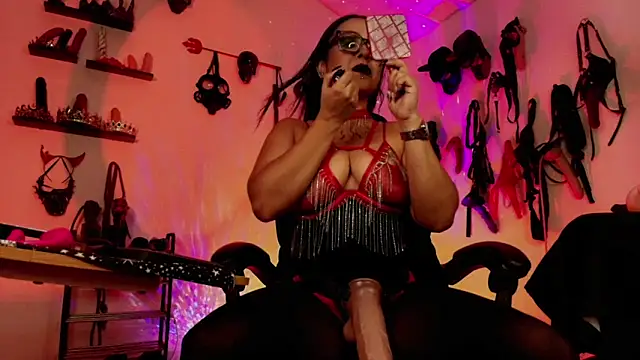 veresskaardila77 online show from March 14, 6:36 pm