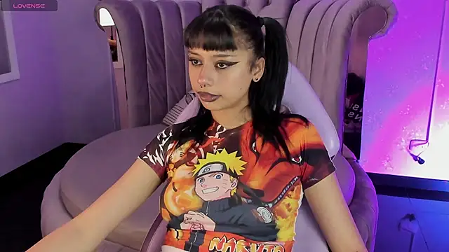 Seren Bleck online show from March 18, 2:18 am