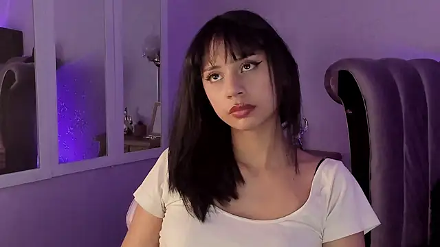Seren Bleck online show from September 25, 2:17 am