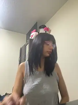 Seren Bleck online show from October 5, 3:25 pm