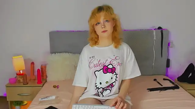 EmilyAngells online show from November 22, 1:10 pm