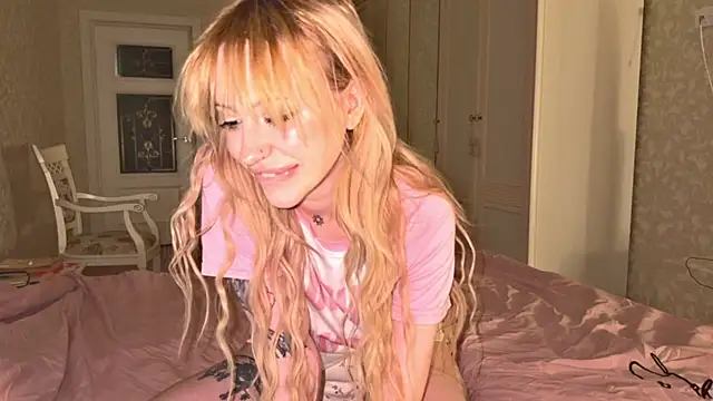  BunnyDollStella  online show from January 13, 3:43 am