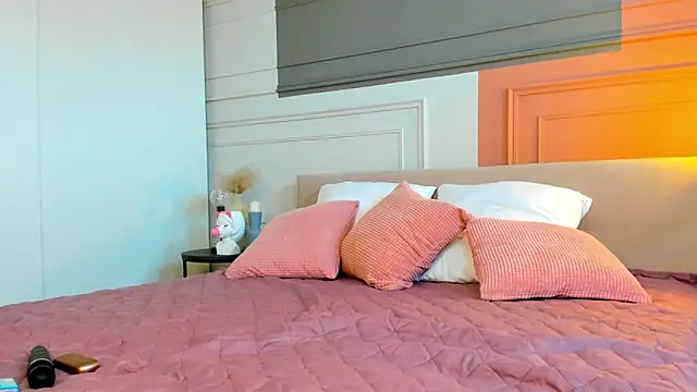 Snapshot of _BunnyDollStella_ chatting on March 20, 7:14 am BunnyDollStella online show from March 20, 7:14 am