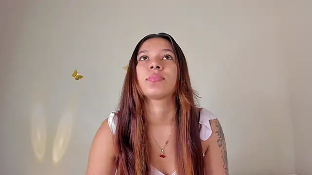 violett 24  online show from October 30, 11:45 pm