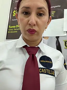 Megan-01- online show from February 13, 12:49 pm