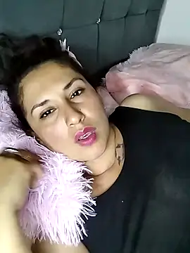 Megan-01- online show from March 19, 12:37 am
