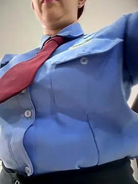 Megan-01- online show from November 15, 12:31 pm