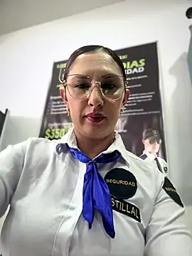 Megan-01- online show from December 17, 1:27 pm